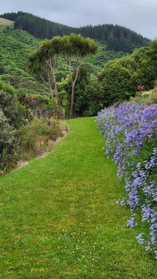 Boutique Art Retreat Ξενοδοχείο Upper Hutt Εξωτερικό φωτογραφία