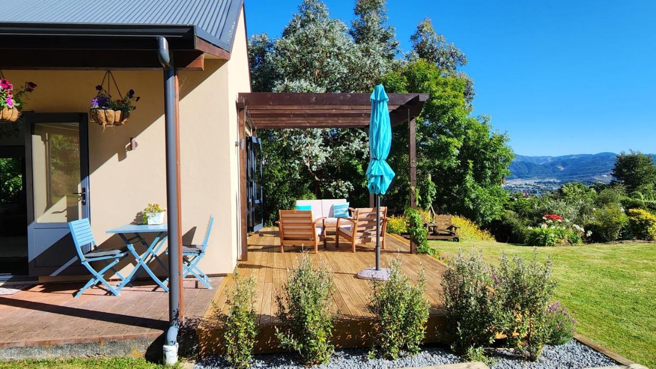 Boutique Art Retreat Ξενοδοχείο Upper Hutt Εξωτερικό φωτογραφία