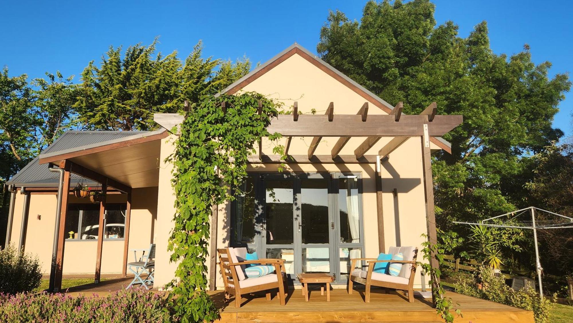 Boutique Art Retreat Ξενοδοχείο Upper Hutt Εξωτερικό φωτογραφία